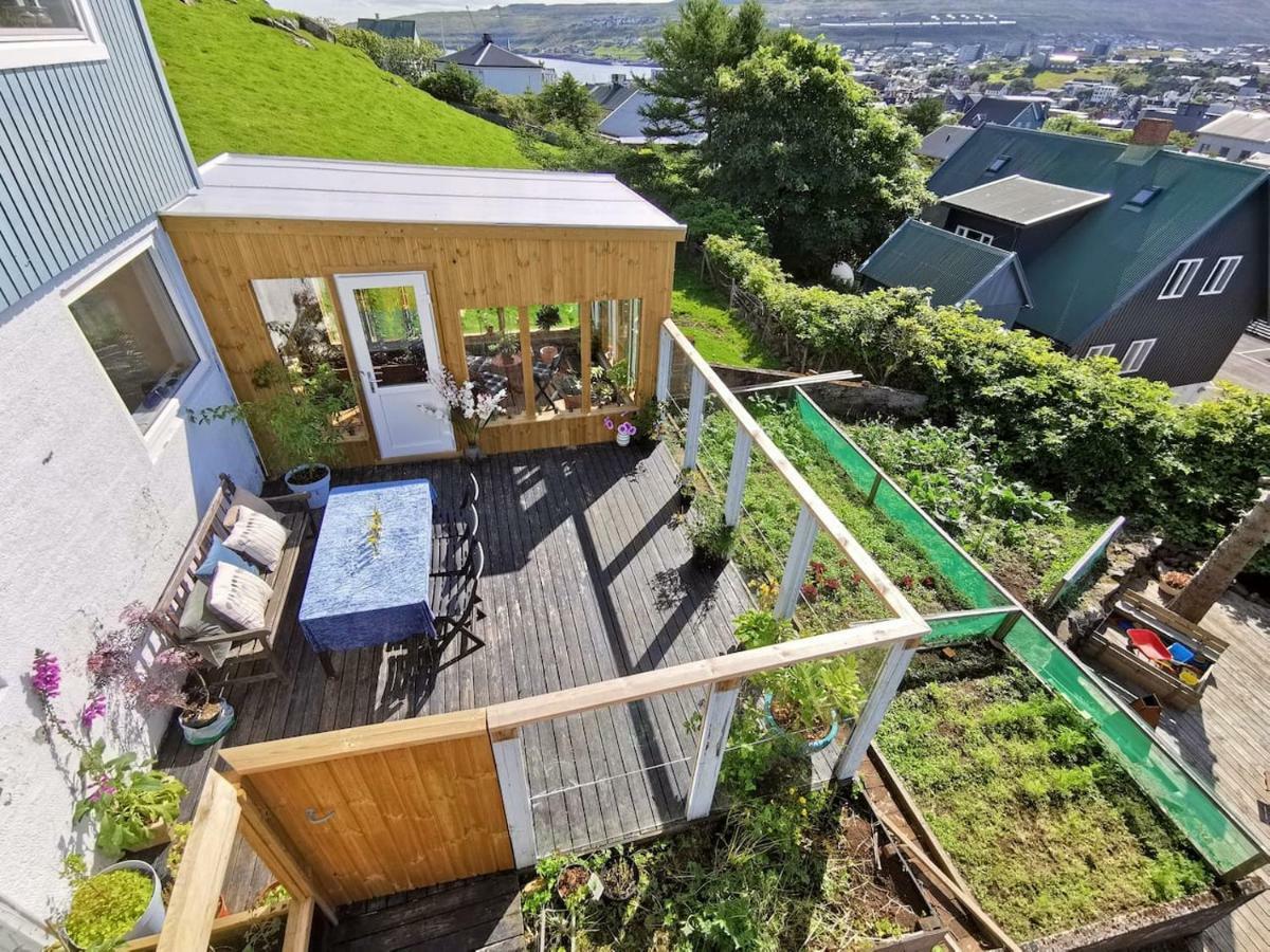 A Green Pearl In The Heart Of Torshavn Apartment Exterior photo